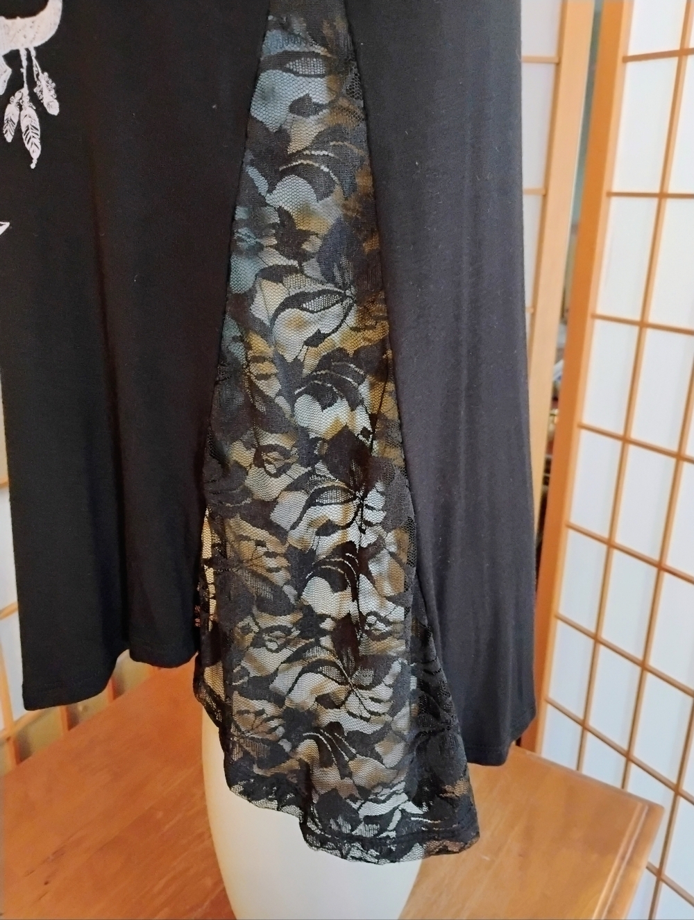 Vocal, Bling & Lace Top, LG - Picture 6 of 9